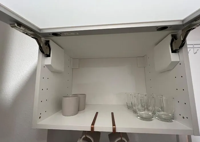 Appartement Beautiful 2 Bedroom With Terrace And Garden *