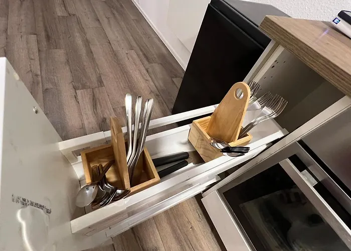 Beautiful 2 Bedroom With Terrace And Garden Appartement